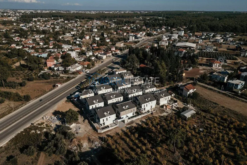A new project in Antalya is a luxury cottage complex in the picturesque Dosemealti area. Citizenship property 1