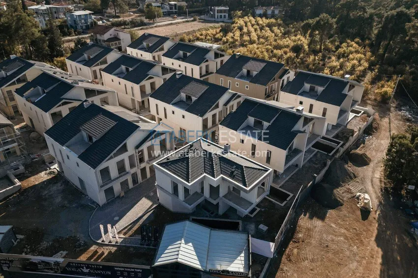 A new project in Antalya is a luxury cottage complex in the picturesque Dosemealti area. Citizenship property 2