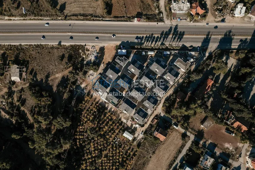 A new project in Antalya is a luxury cottage complex in the picturesque Dosemealti area. Citizenship property 9
