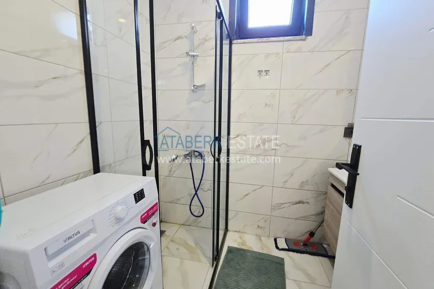 Purchase 1+1 apartment in the center of Alanya — furnished by the owner, Cleopatra beach area 10