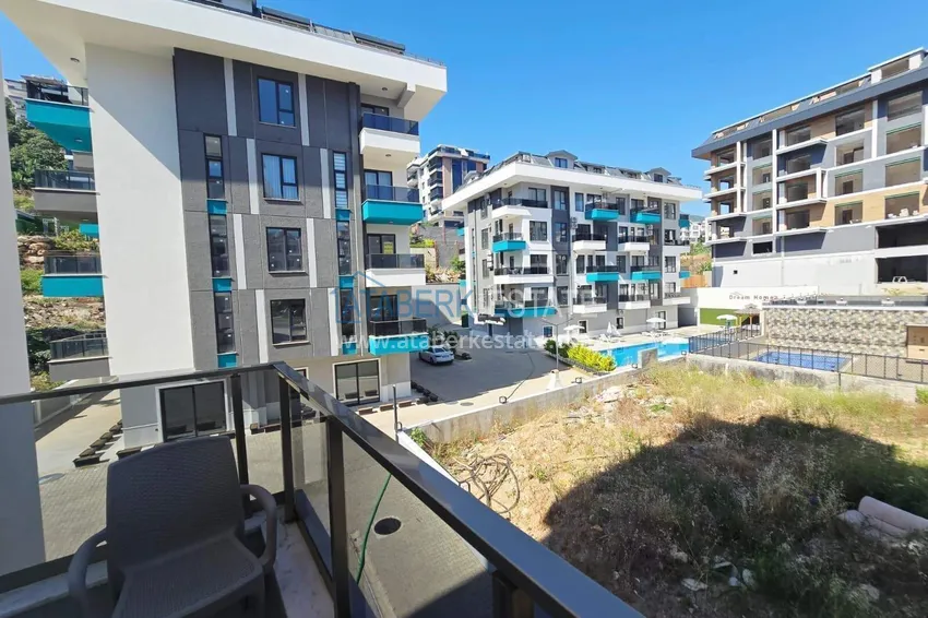 Purchase 1+1 apartment in the center of Alanya — furnished by the owner, Cleopatra beach area 13