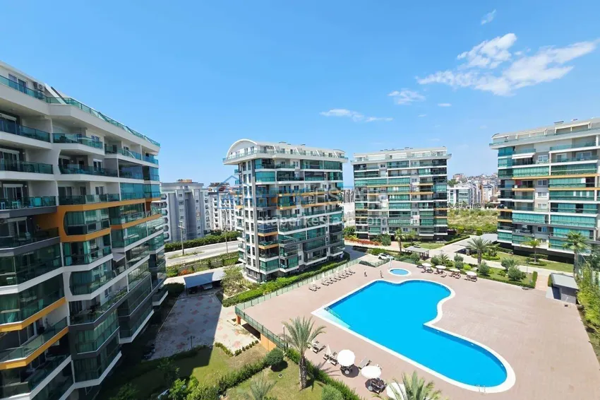 Purchase Furnished 1+1 apartment with partial sea view, Avsallar — Alanya 16