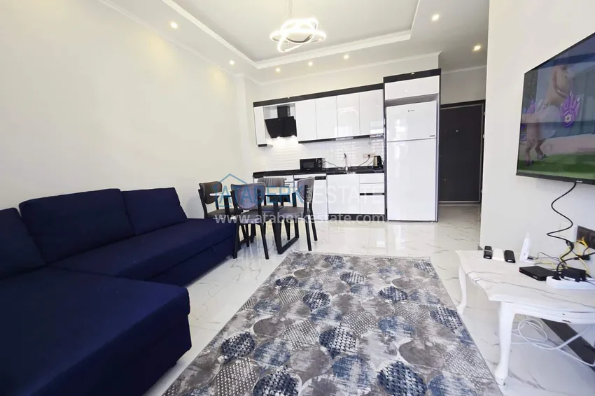 Purchase 1+1 apartment in the center of Alanya — furnished by the owner, Cleopatra beach area 6