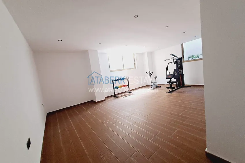 Turnkey 1+1 apartment in Kargicak - 350 meters from the sea 9