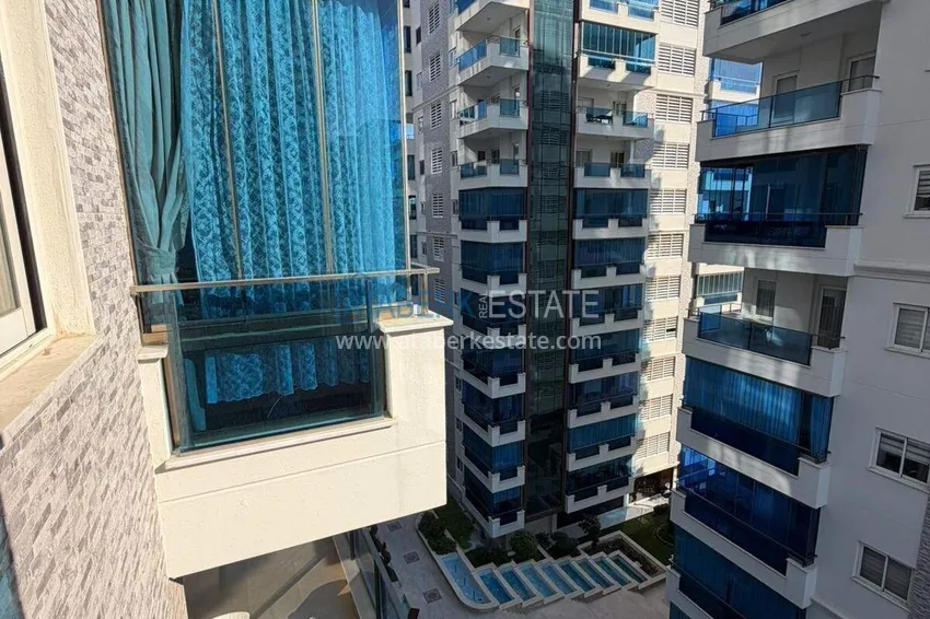 Purchase 2+1 apartment in Mahmutlar - furnished and with a glazed balcony 16