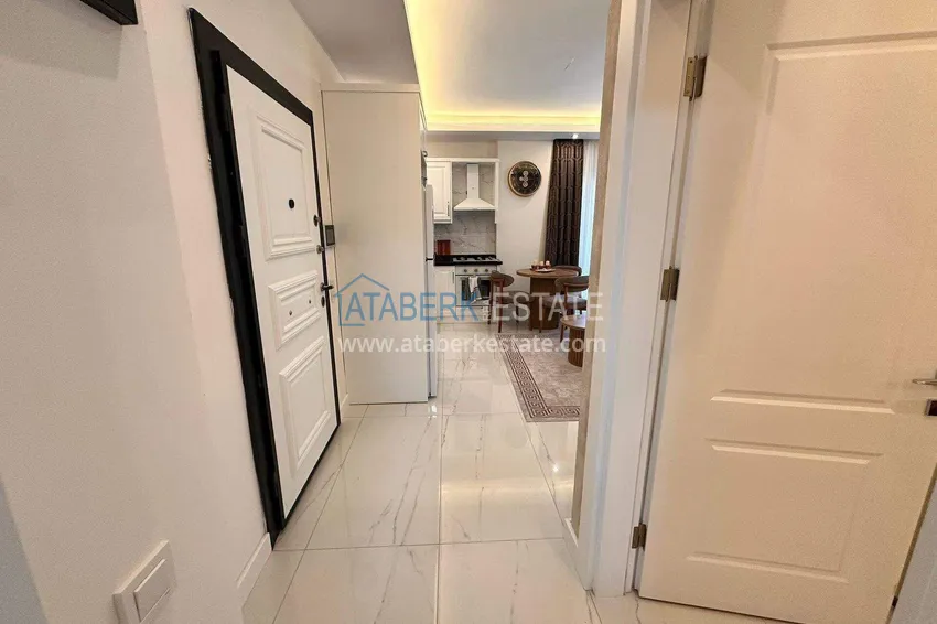 Purchase 1+1 apartment in Mahmutlar, furnished - a bargain price and a modern residence 1