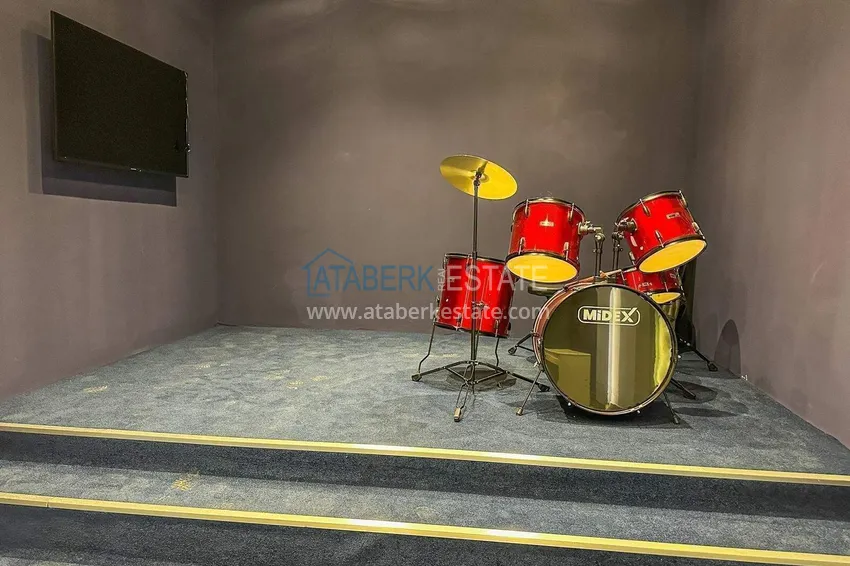 1+1 apartment in Mahmutlar, furnished - a bargain price and a modern residence 24