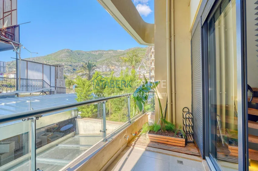 Purchase Loft 1+1 apartment in the center of Alanya - stylish interior, 250 meters from Cleopatra beach 12