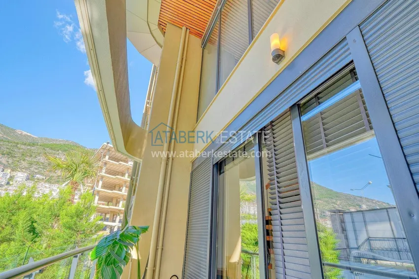 Purchase Loft 1+1 apartment in the center of Alanya - stylish interior, 250 meters from Cleopatra beach 14