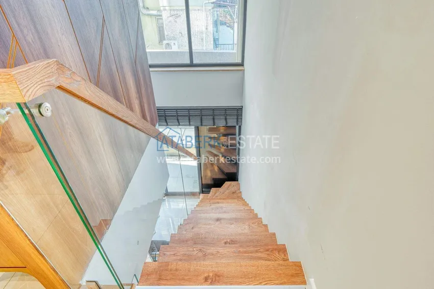 Purchase Loft 1+1 apartment in the center of Alanya - stylish interior, 250 meters from Cleopatra beach 17