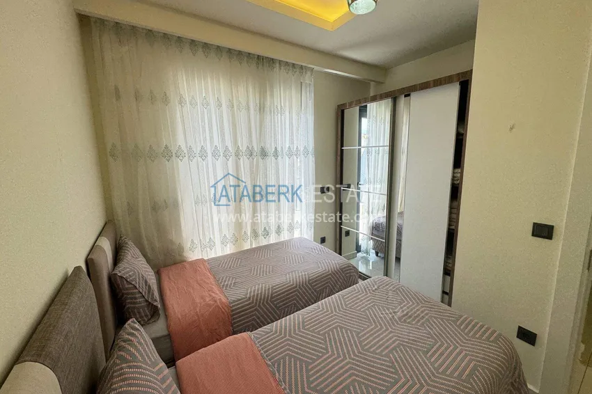 Purchase Penthouse in the center of Alanya - 2+1 furnished, Cleopatra beach area 21 