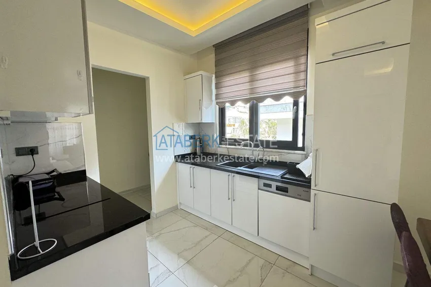 Purchase Penthouse in the center of Alanya - 2+1 furnished, Cleopatra beach area 7 