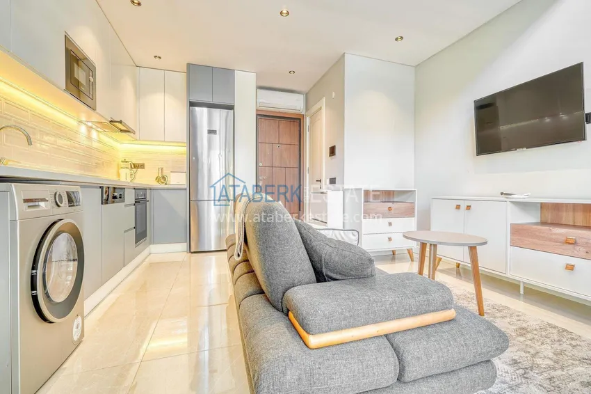 Purchase Loft 1+1 apartment in the center of Alanya - stylish interior, 250 meters from Cleopatra beach 8