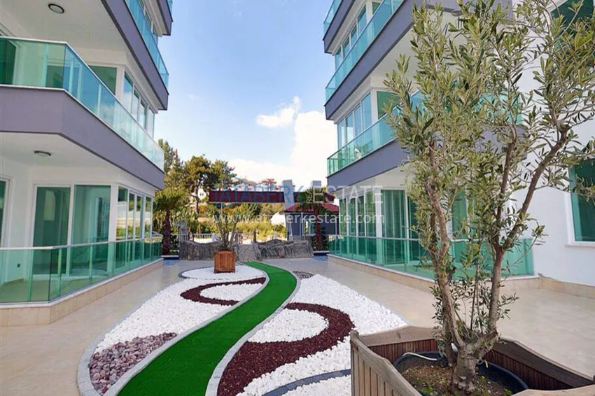 1+1 apartment in Tosmur, 76 m2 with furniture and sea view - property for a residence permit in Alanya 9