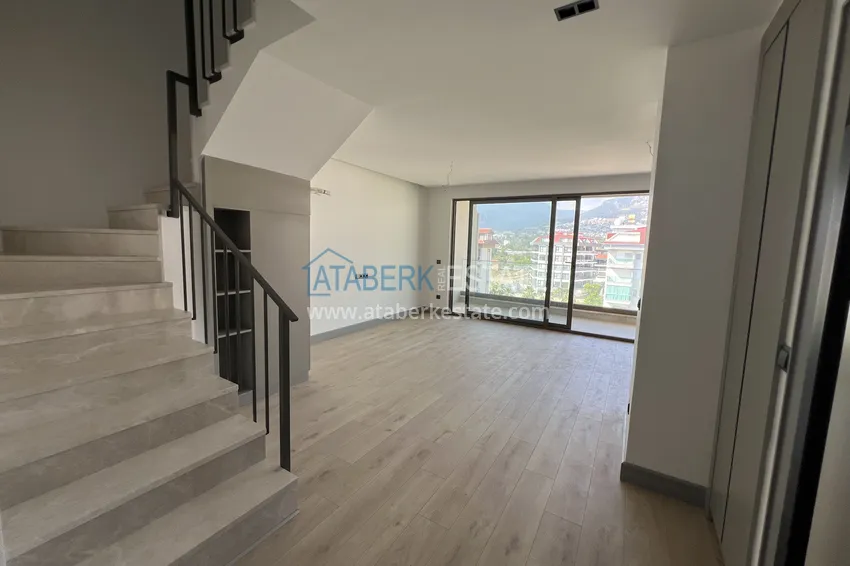 Purchase 2+1 penthouse duplex on the beachfront in Alanya, Kestel district 1 