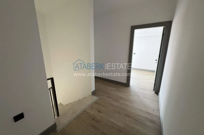 Kupuj Dwupoziomowy penthouse 2+1 przy plaży w Alanya, dzielnica Kestel 9