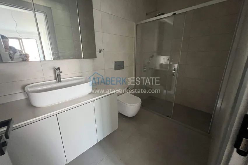 Kupuj Dwupoziomowy penthouse 2+1 przy plaży w Alanya, dzielnica Kestel 6