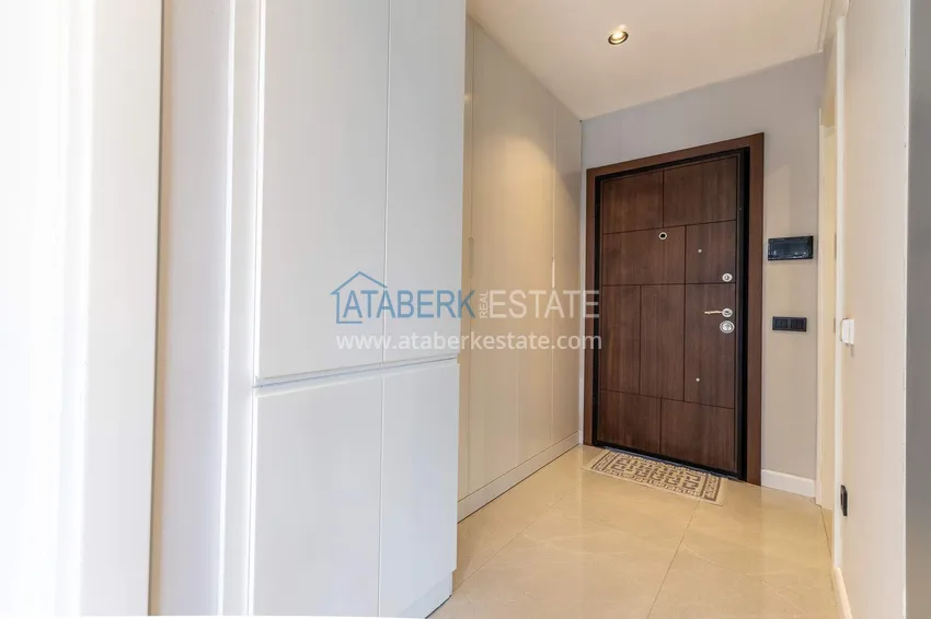 Purchase 1+1 apartment in the center of Alanya — furniture, mountain view, 250 meters from Cleopatra beach 1