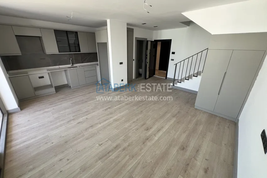 Purchase 2+1 penthouse duplex on the beachfront in Alanya, Kestel district 2 
