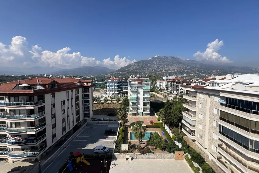 Dwupoziomowy penthouse 2+1 przy plaży w Alanya, dzielnica Kestel 3