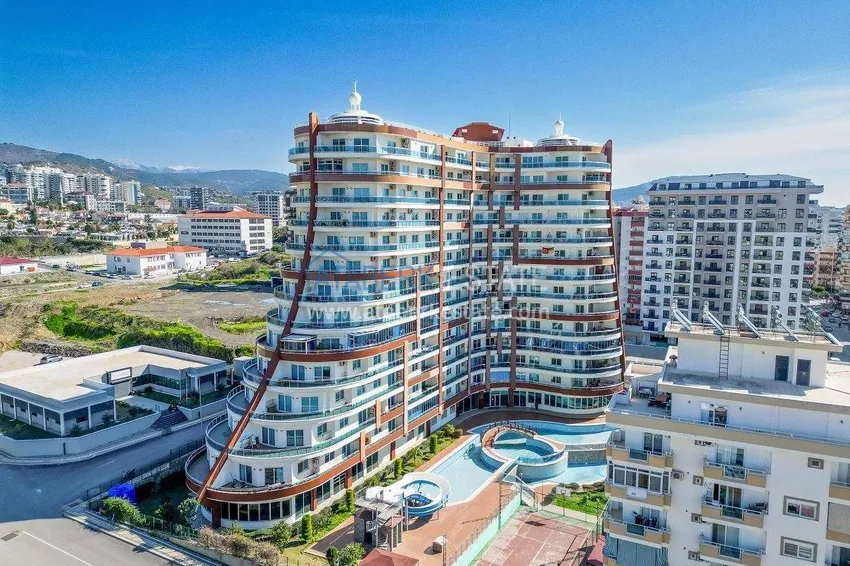 3+1 apartment for a residence permit in Alanya, Mahmutlar district — single-level with furniture, panoramic views of the sea and mountains, from the owner 2