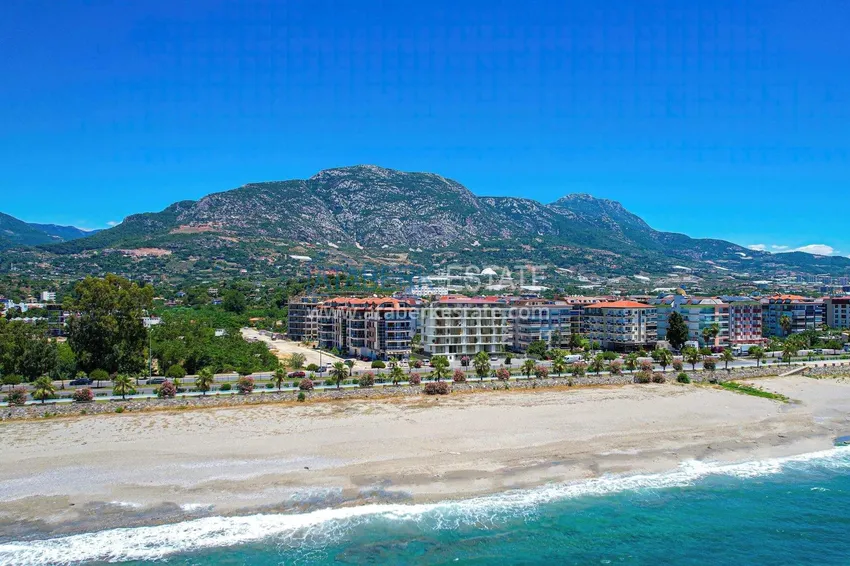 2+1 penthouse duplex on the beachfront in Alanya, Kestel district 2 