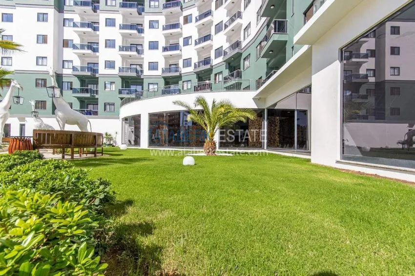 Apartment in Alanya — hotel-format complex, 550 meters from the sea, Mahmutlar district 32 