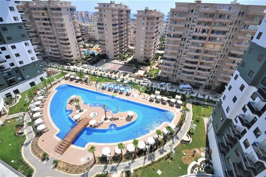 Apartment in Alanya — hotel-format complex, 550 meters from the sea, Mahmutlar district 6 