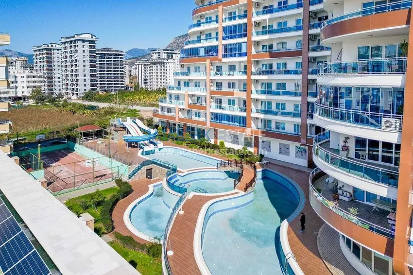 3+1 apartment for a residence permit in Alanya, Mahmutlar district — single-level with furniture, panoramic views of the sea and mountains, from the owner 5