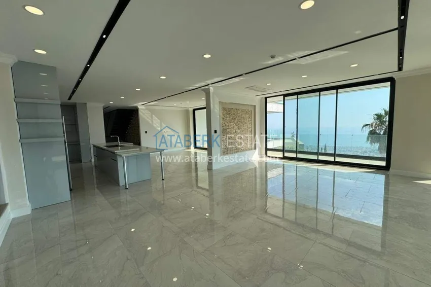 Purchase Villa in Alanya, Bektash district - with panoramic views, property under a residence permit 12