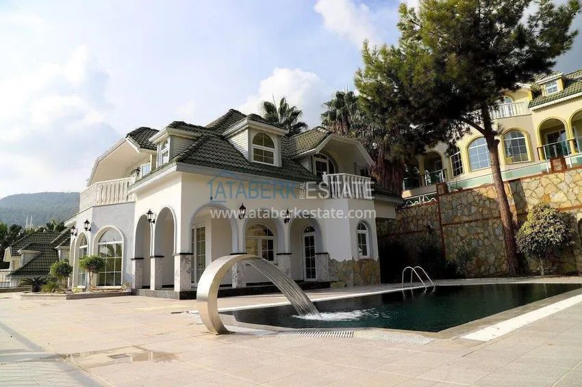 Premium villas in Alanya, Tepe Mountain District 4 