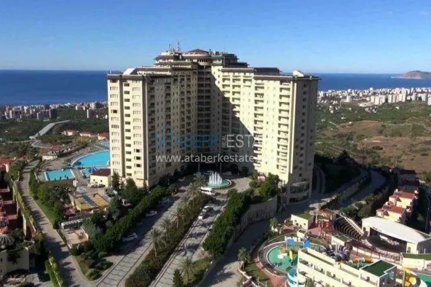 1+1 apartment in Alanya — furniture, famous resort-style, Mahmutlar district 4 