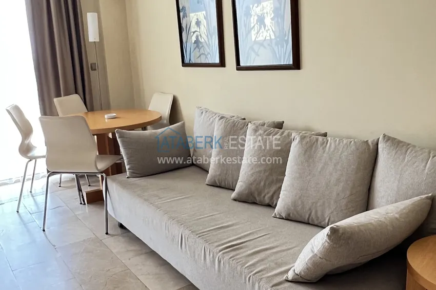 Purchase 1+1 apartment in Alanya — furniture, famous resort-style, Mahmutlar district 3 
