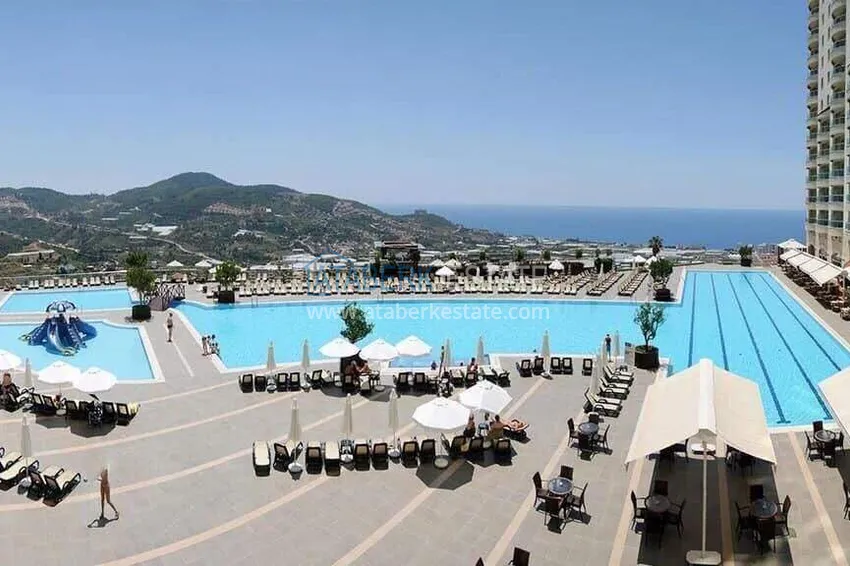 1+1 apartment in Alanya — furniture, famous resort-style, Mahmutlar district 14 