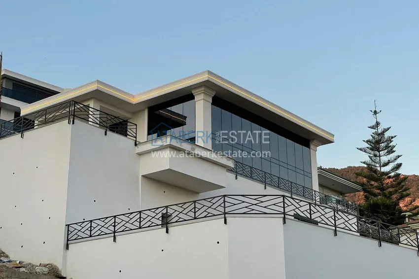 A villa in Alanya for citizenship is a rare offer in a prestigious location 11