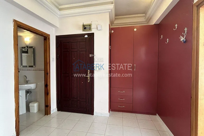 Purchase 3+1 single-level apartment in Alanya - the first coastal area of Tosmur 1 
