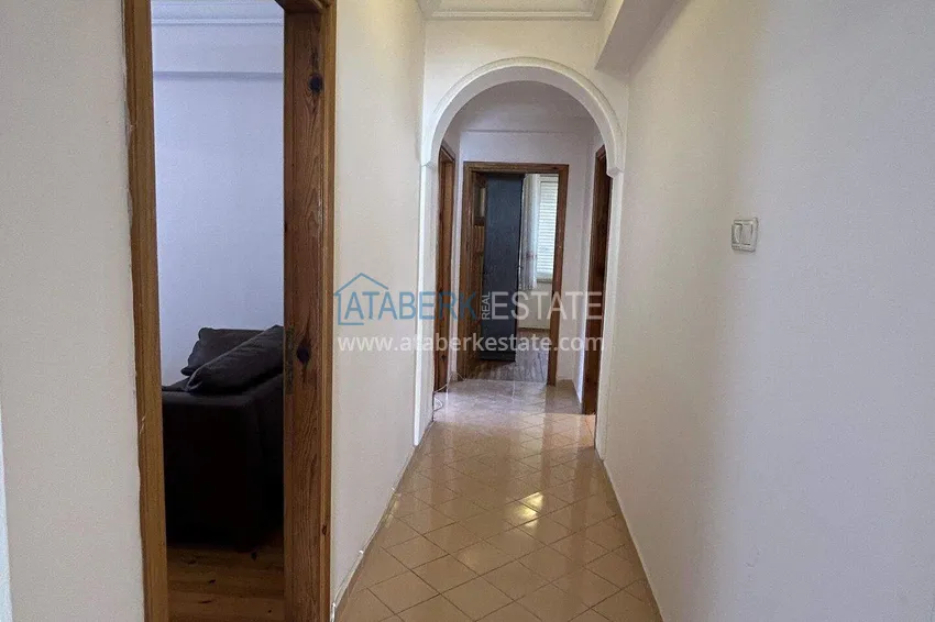 Purchase 3+1 single-level apartment in Alanya - the first coastal area of Tosmur 2 