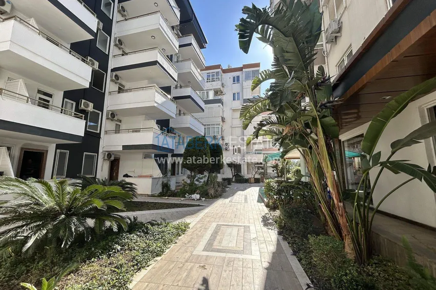 3+1 single-level apartment in Alanya - the first coastal area of Tosmur 5 