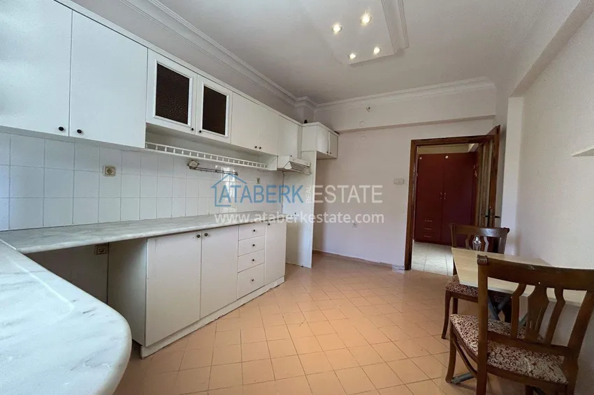 Purchase 3+1 single-level apartment in Alanya - the first coastal area of Tosmur 8 