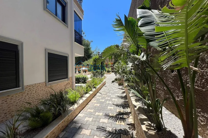 2+1 apartment in Alanya, Avsallar district - private garden, built-in furniture 10