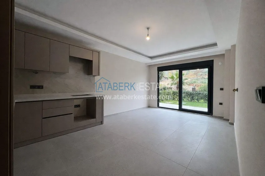 Purchase 2+1 apartment in Alanya, Avsallar district - private garden, built-in furniture 10