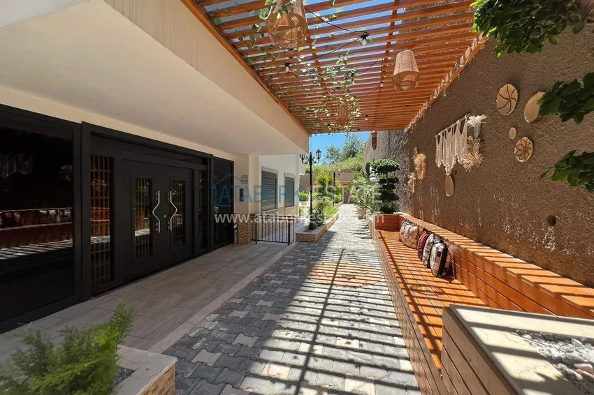 2+1 apartment in Alanya, Avsallar district - private garden, built-in furniture 12