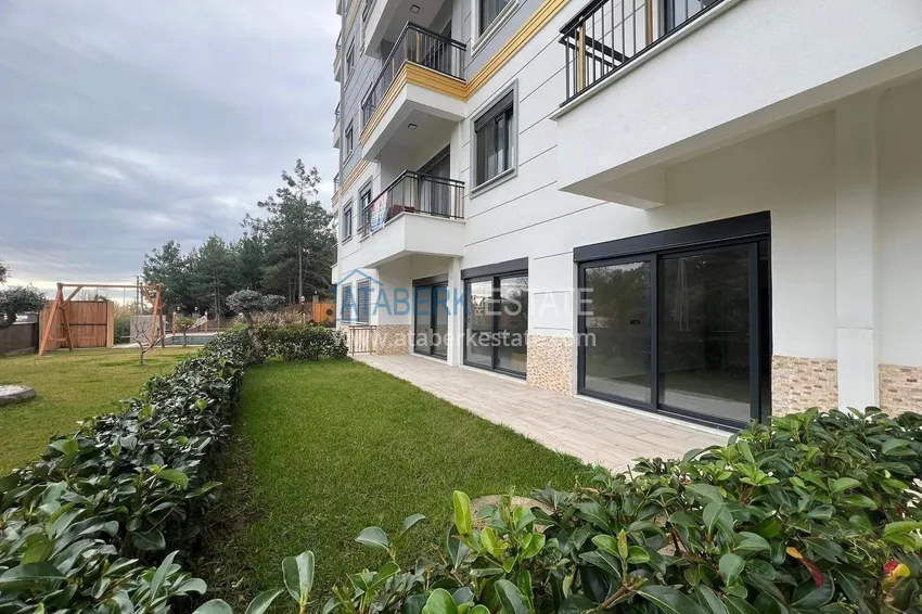 Purchase 2+1 apartment in Alanya, Avsallar district - private garden, built-in furniture 1