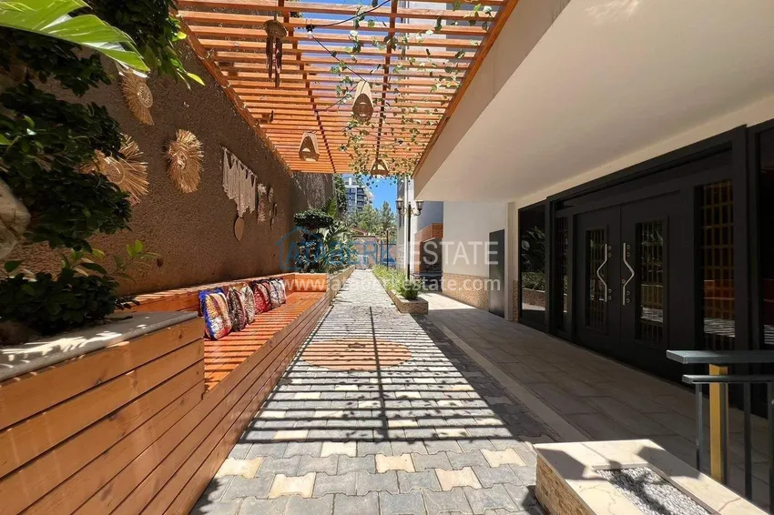 2+1 apartment in Alanya, Avsallar district - private garden, built-in furniture 13