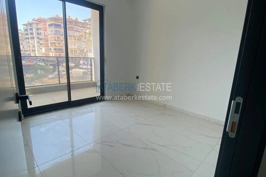 Purchase 1+1 apartment in Alanya, Mahmutlar district - a modern complex near the sea 2