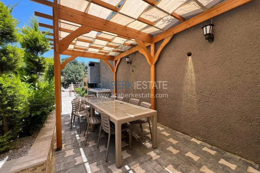 2+1 apartment in Alanya, Avsallar district - private garden, built-in furniture 7